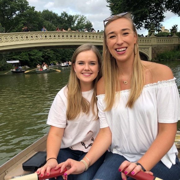 Meet your Posher, Martina - Picture 1 of 1